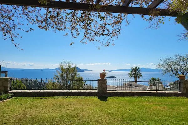 Ayti Resort Villası - Resim 1