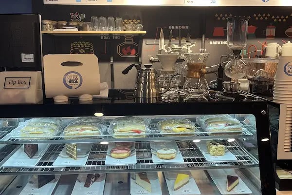 Coffee House Bornova Ata Durağı - Resim 3