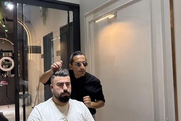 İos Men Vip Erkek Kuaförü ve Bakım Merkezi - Resim 17