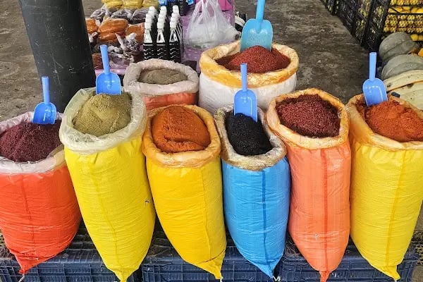 Aydınlıkevler Semt Çarşısı - Resim 20