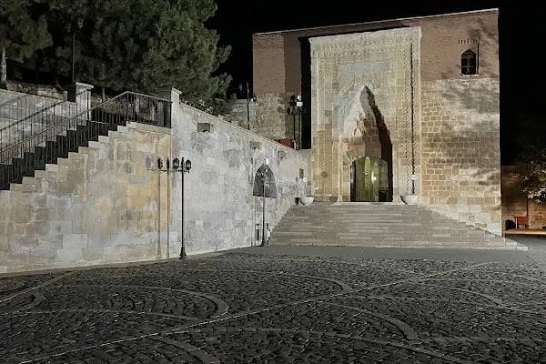 Yedi Uyurlar Cami - Resim 11
