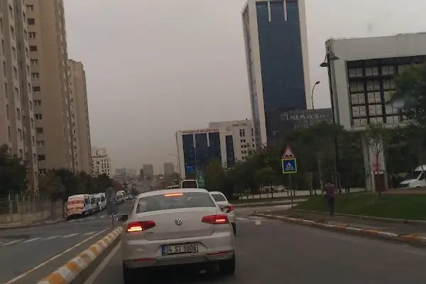 Ataşehir Belediyesi Fen İşleri Müdürlüğü - Resim 1