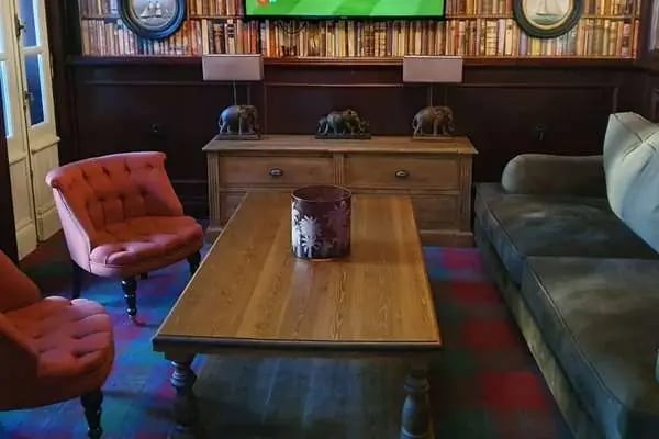 Ramada by Wyndham - Resim 5