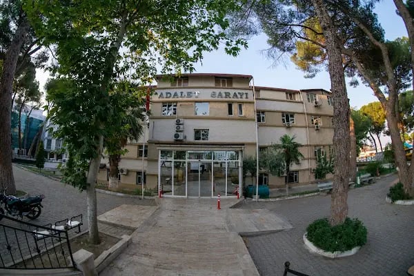 Alaşehir Adliyesi - Resim 2