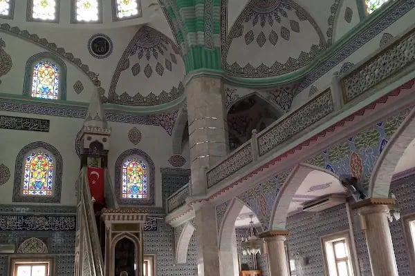Bağcılar Meydan Cami Önü - Resim 6