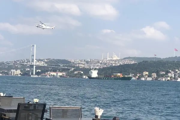 Bahçeşehir Üniversitesi - Resim 1