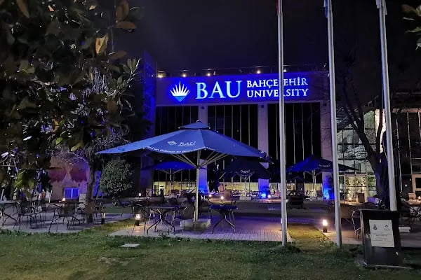 Bahçeşehir Üniversitesi - Resim 10