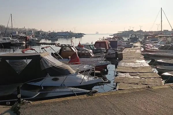 Ambarlı Balıkçı Barınağı - Resim 11
