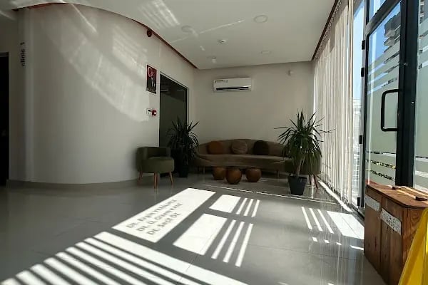 Özel Ladindent Diş Polikliniği - Resim 6