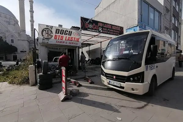 Doğu Lastik Servisi, Arnavutköy Oto Lastik yol servisi - Resim 3