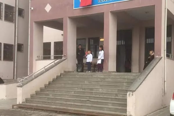 Esma ocak ilkokulu - Resim 4