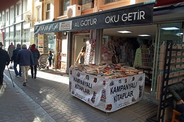 Balıkesir İnsancıl Kitabevi - Resim 4