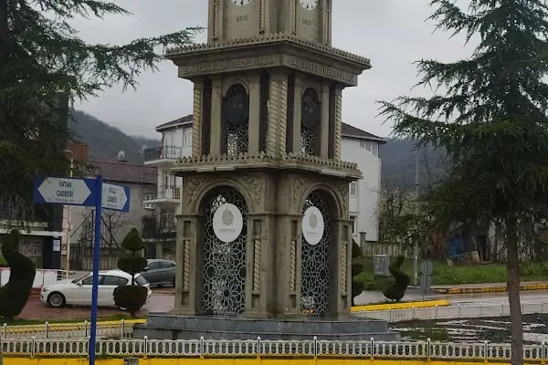 Başiskele Saat Kulesi - Resim 3