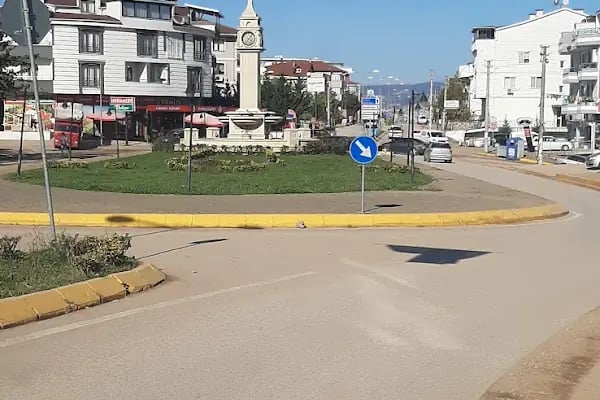 Başiskele Saat Kulesi - Resim 12