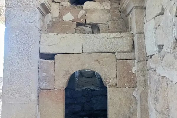 Surp Minas Kilisesi - Resim 12