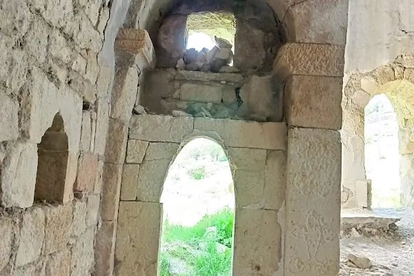 Surp Minas Kilisesi - Resim 16