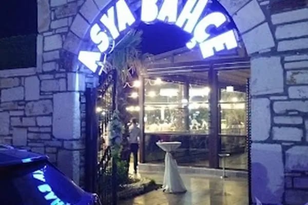 Taş Konak Düğün Salonu &amp; Çay Bahçesi - Resim 4