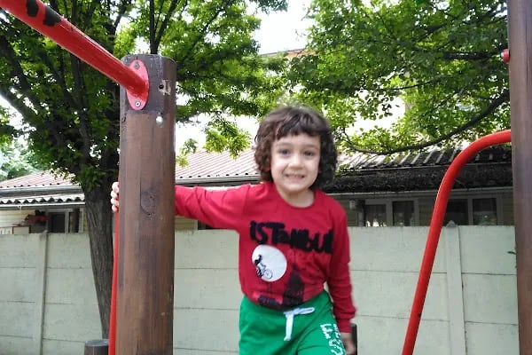 Uçan Halı Çocuk Parkı - Resim 5