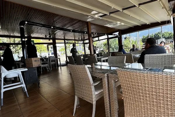 Yamaç Cafe - Resim 8