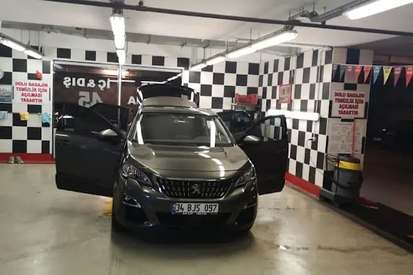 Ataşehir Queen Oto Yıkama - Resim 18