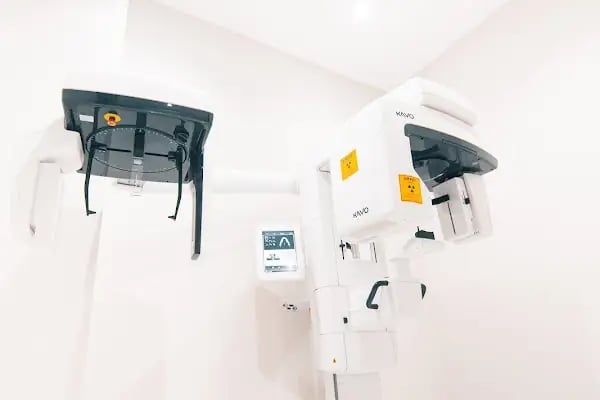 Klinik 45 - Ağız ve Diş Sağlığı Polikliniği - Resim 12