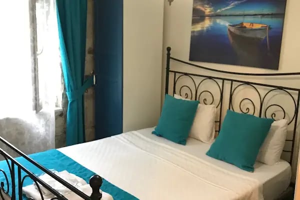 Foça Antik Otel - Resim 8