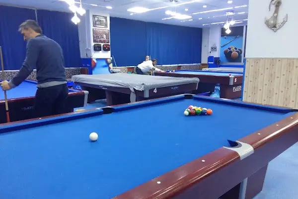 Meşhur O.Ç' nin Bilardo Salonu - Resim 18
