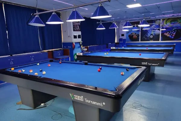 Meşhur O.Ç' nin Bilardo Salonu - Resim 20