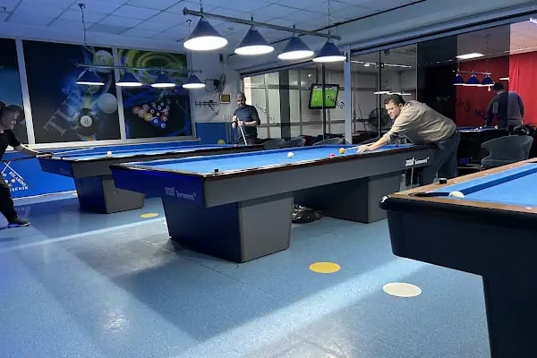 Meşhur O.Ç' nin Bilardo Salonu - Resim 12