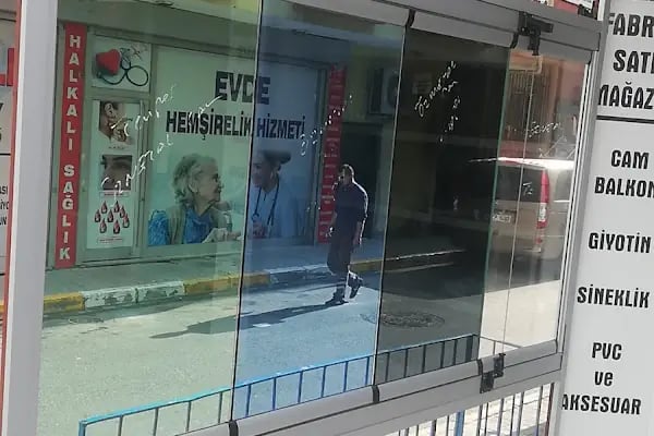 ÖZ METAL CAM BALKON FABRİKA SATIŞ MAĞAZASI - Resim 2