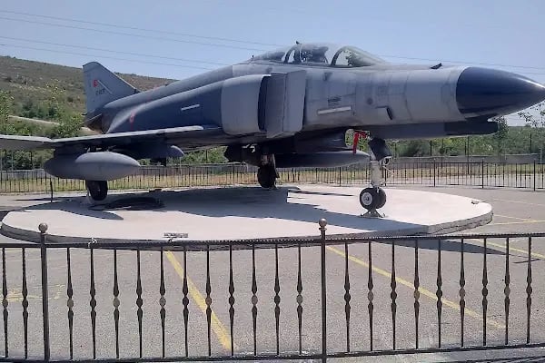Tuzla Belediyesi Şelale Eğitim Parkı - Resim 2