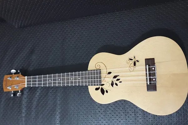 Serhat Müzik Evi-Müzik Aletleri-saz-bağlama-Gitar-Keman-piyano- bağcılar istabul - Resim 18