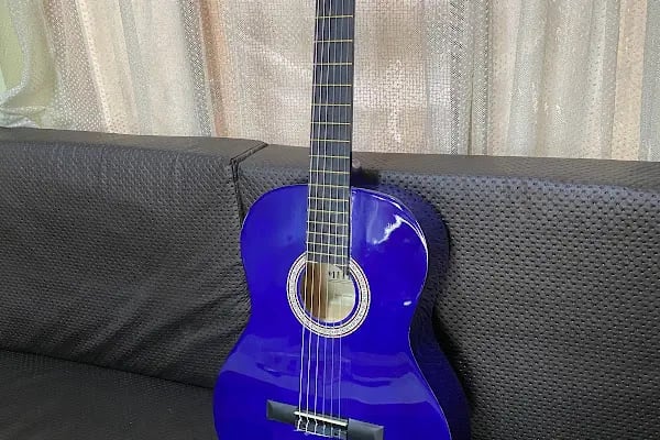 Serhat Müzik Evi-Müzik Aletleri-saz-bağlama-Gitar-Keman-piyano- bağcılar istabul - Resim 10