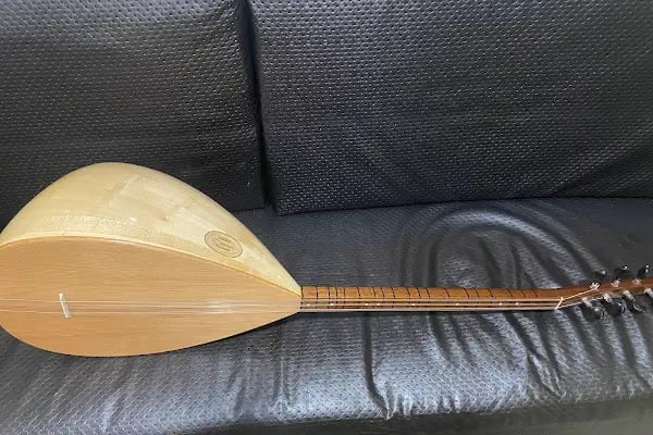 Serhat Müzik Evi-Müzik Aletleri-saz-bağlama-Gitar-Keman-piyano- bağcılar istabul - Resim 7