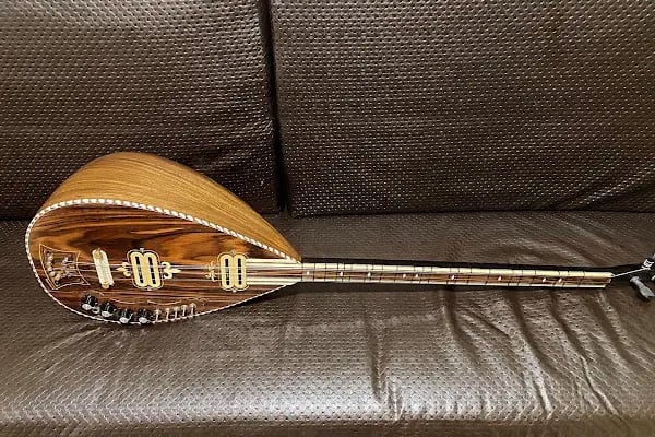 Serhat Müzik Evi-Müzik Aletleri-saz-bağlama-Gitar-Keman-piyano- bağcılar istabul - Resim 4