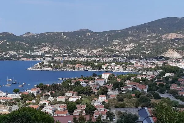 Foça Belediye Denizkent Sosyal Tesisi - Resim 6