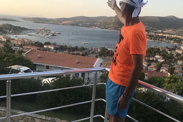 Foça Belediye Denizkent Sosyal Tesisi - Resim 5