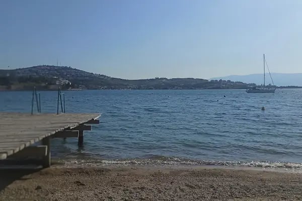 Foça Belediye Denizkent Sosyal Tesisi - Resim 19