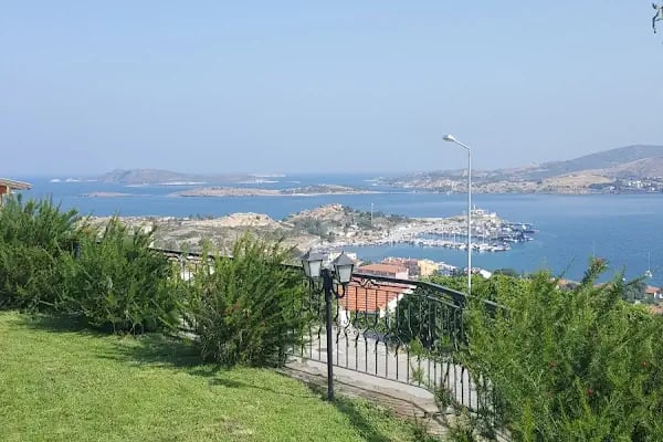 Foça Belediye Denizkent Sosyal Tesisi - Resim 14