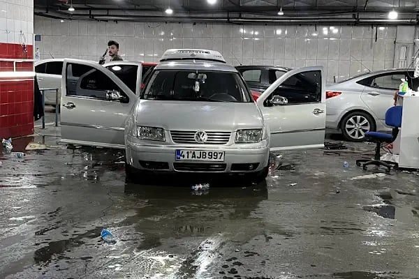 RESTO ARAÇ YENİLEME MERKEZİ OTO YIKAMA & CAM FİLMİ - Resim 3