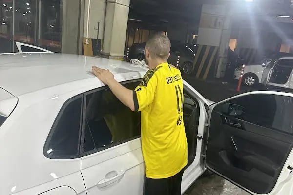 RESTO ARAÇ YENİLEME MERKEZİ OTO YIKAMA & CAM FİLMİ - Resim 11