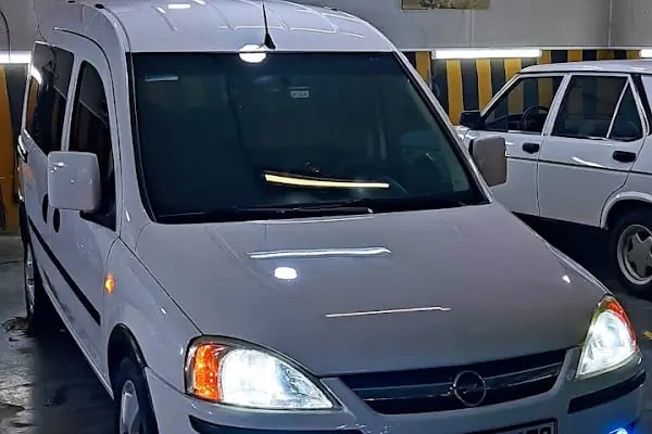 RESTO ARAÇ YENİLEME MERKEZİ OTO YIKAMA & CAM FİLMİ - Resim 6