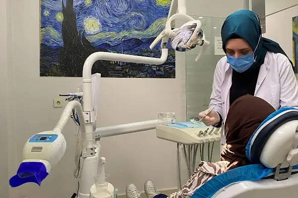 ÖZEL AB AĞIZ VE DIŞ SAĞLIĞI POLİKLİNİĞİ - Resim 15
