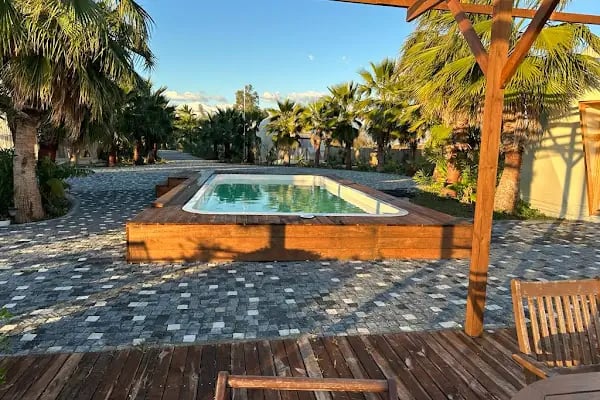 IN OUT Resorts - Resim 5