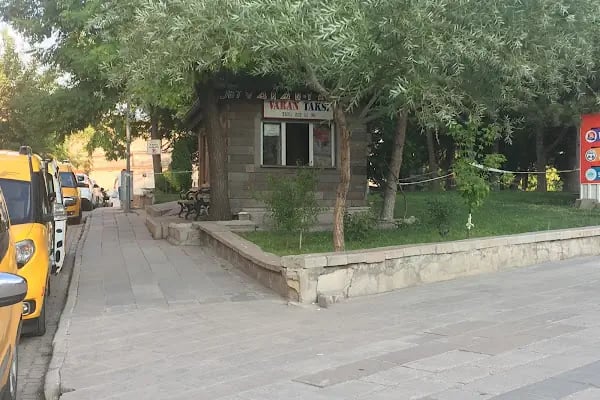 Varan Taksi Durağı - Resim 4