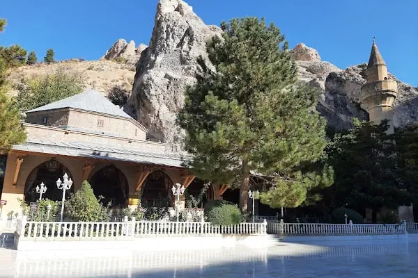 Somuncu Baba Türbesi ve Külliyesi - Resim 2