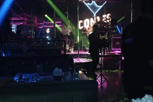 Contes Bar - Resim 11