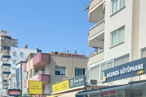 Kozmos Kütüphane Cafe - Resim 7