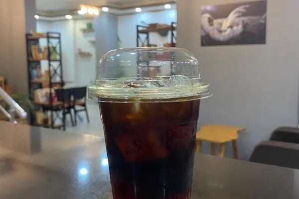 Kozmos Kütüphane Cafe - Resim 9