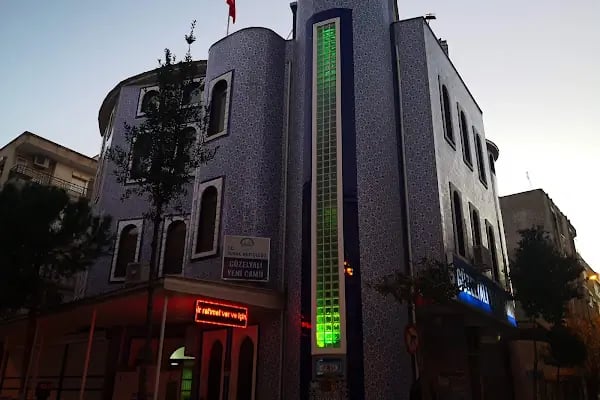 Güzelyalı Yeni Cami - Resim 15